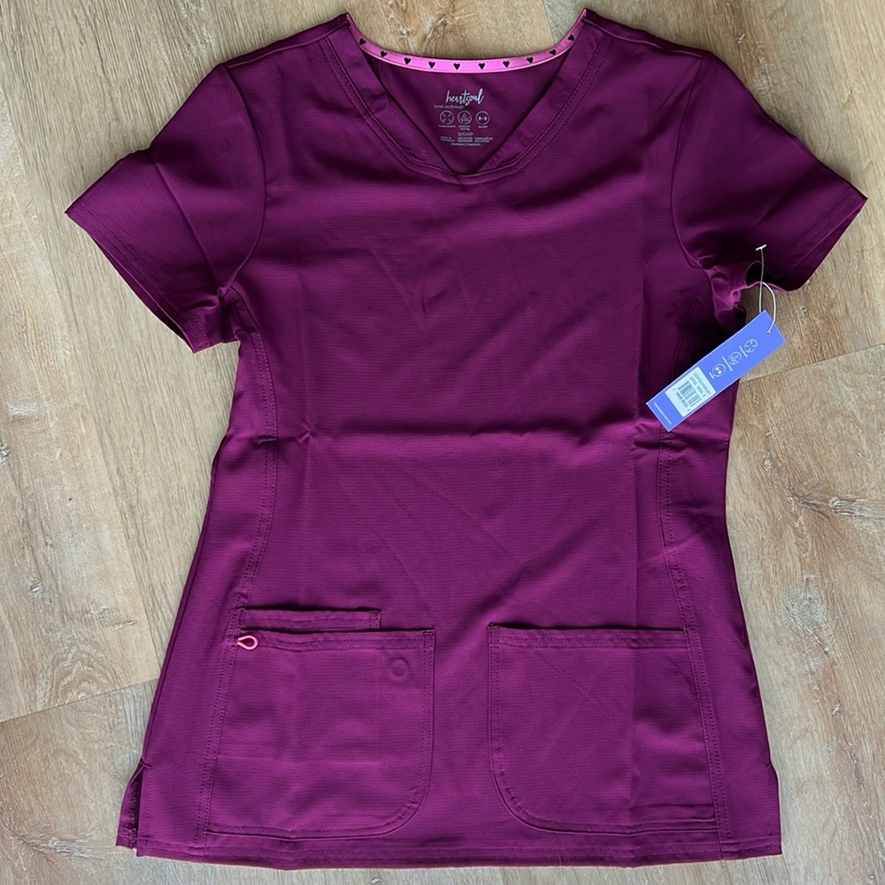NWT HeartSoul Wine Scrub Top